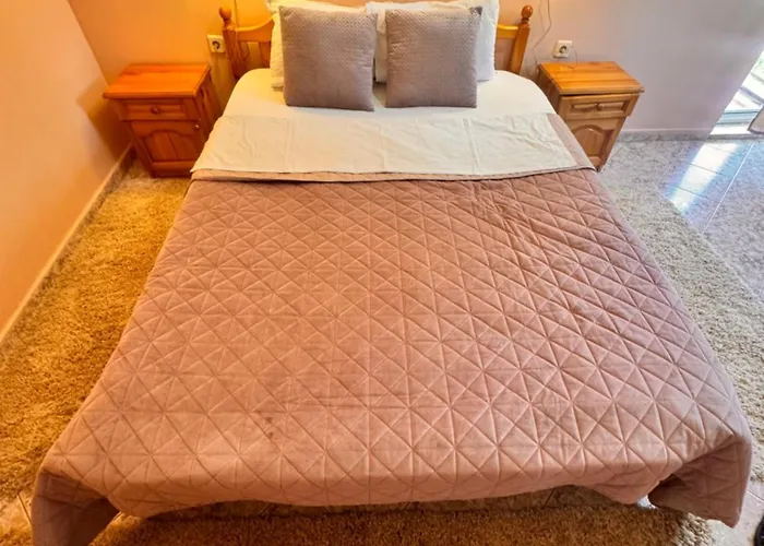 International Hotel *